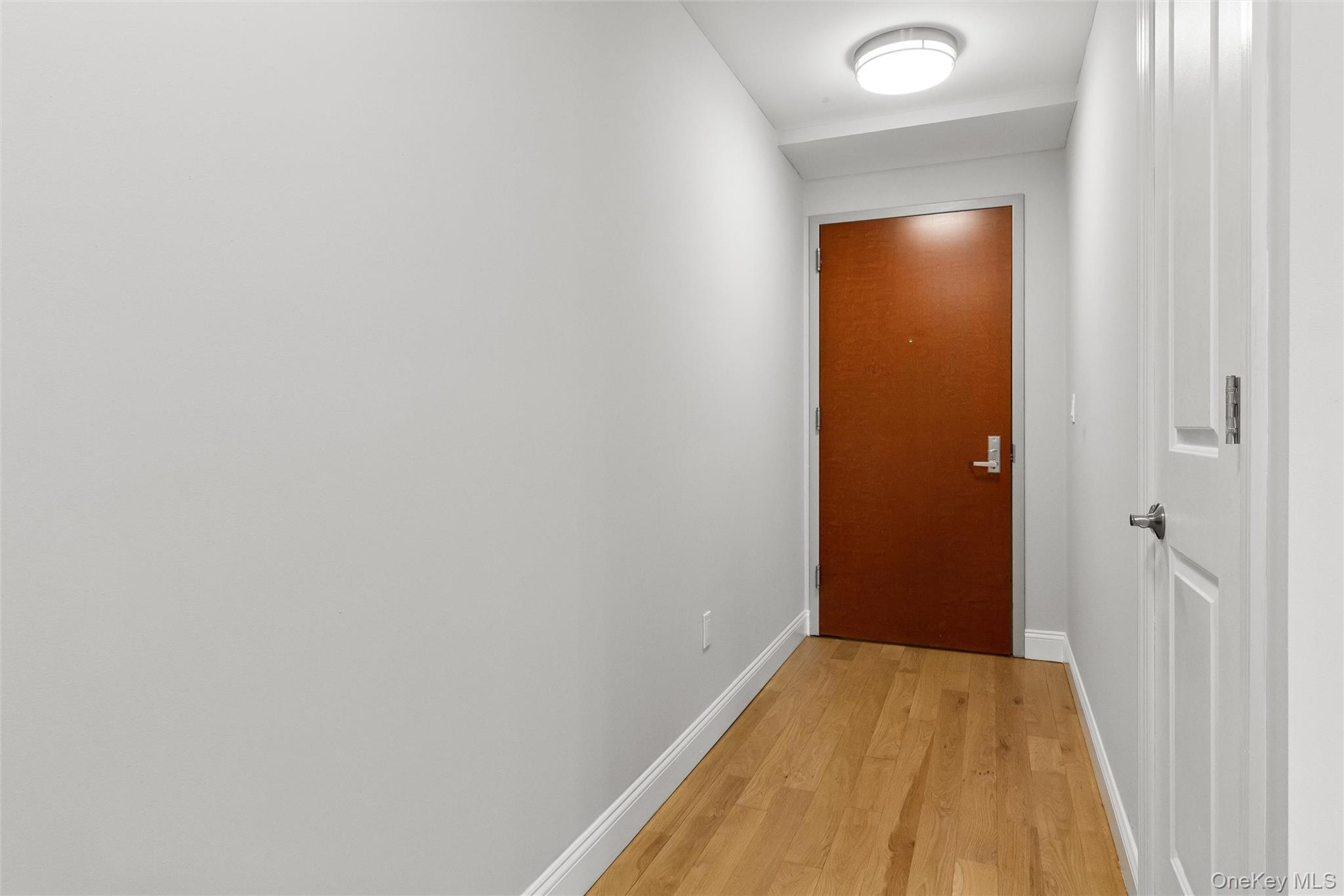 1037870 Property Photo 2
