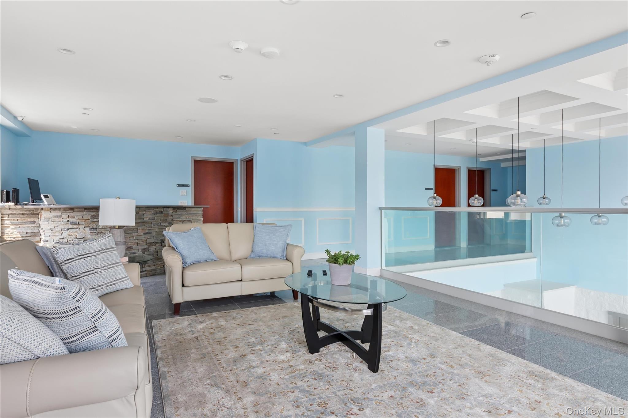 1037870 Property Photo 21