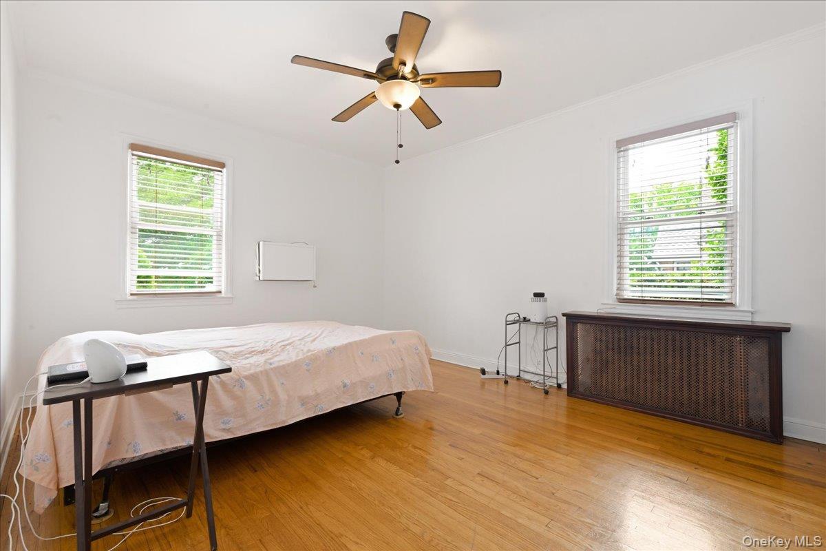191 Nassau Boulevard Property Photo 16