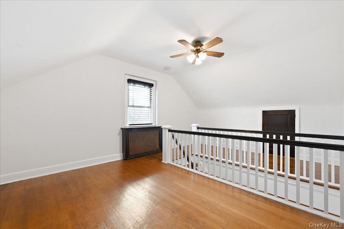 191 Nassau Boulevard Property Photo 22