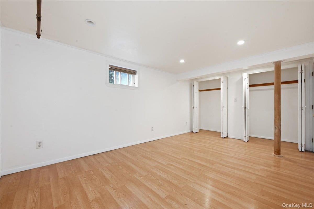 191 Nassau Boulevard Property Photo 27