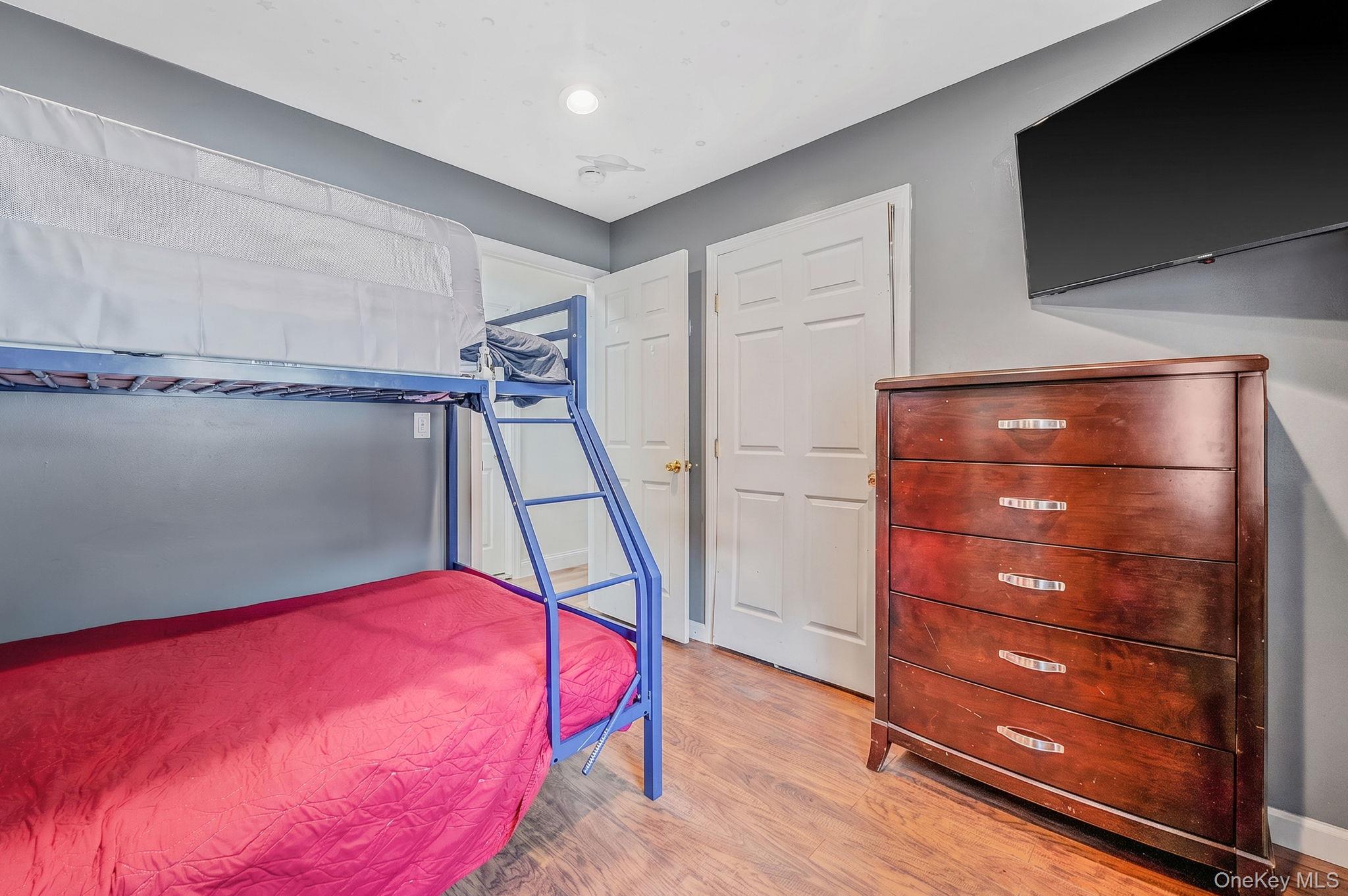 40 Elm Avenue Property Photo 27