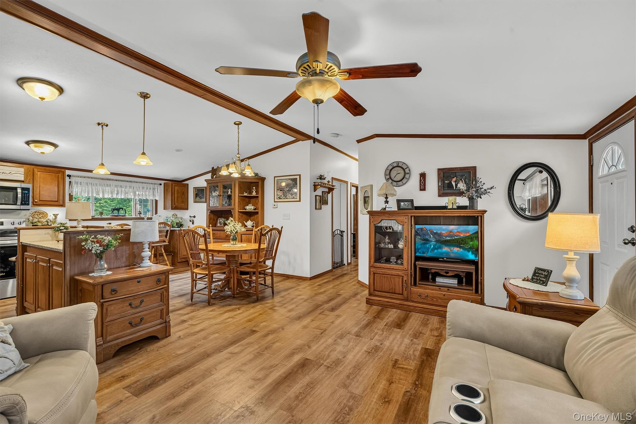 2607 State Route 17k #16 Property Photo 7