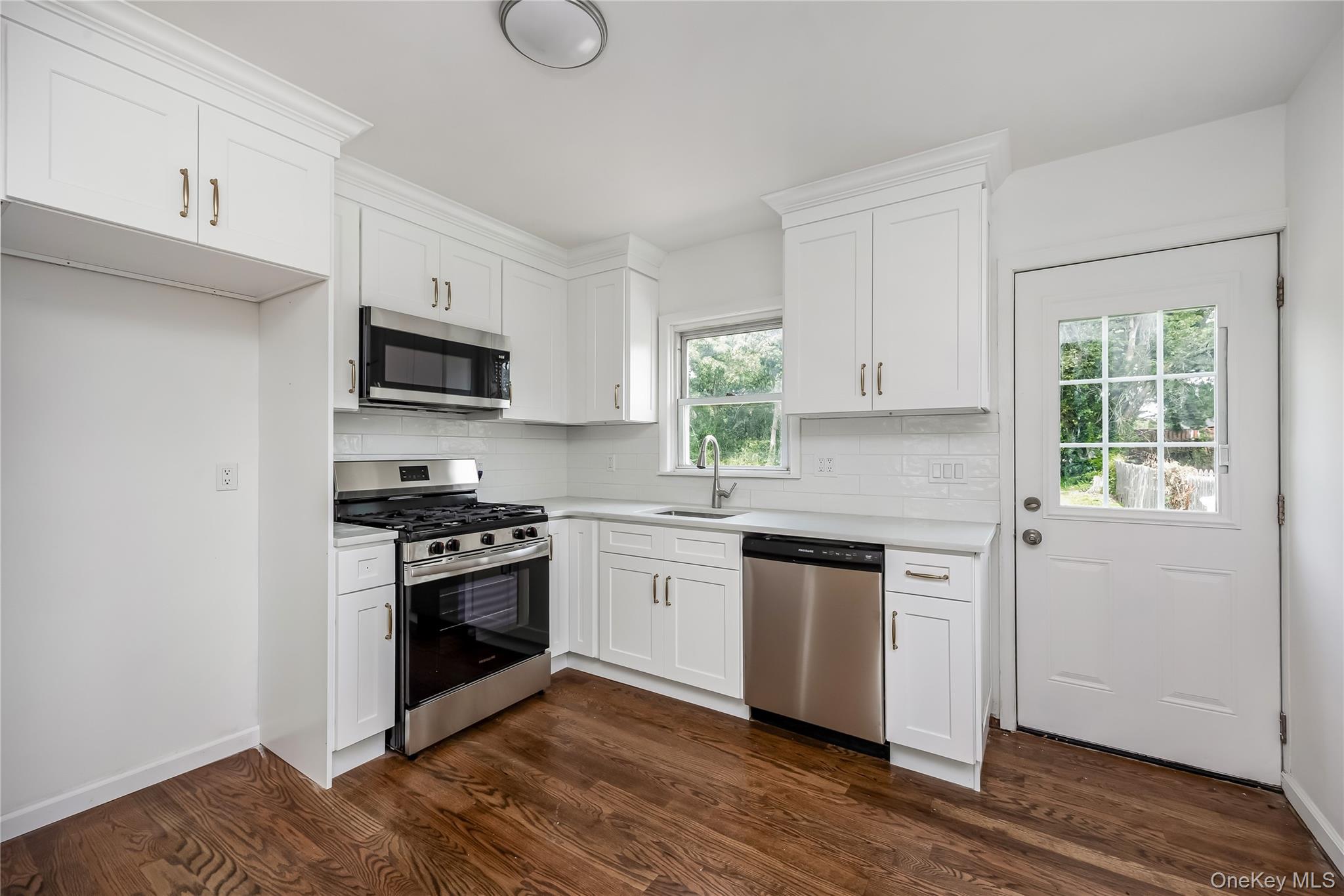 239 Ocean Avenue Property Photo 6