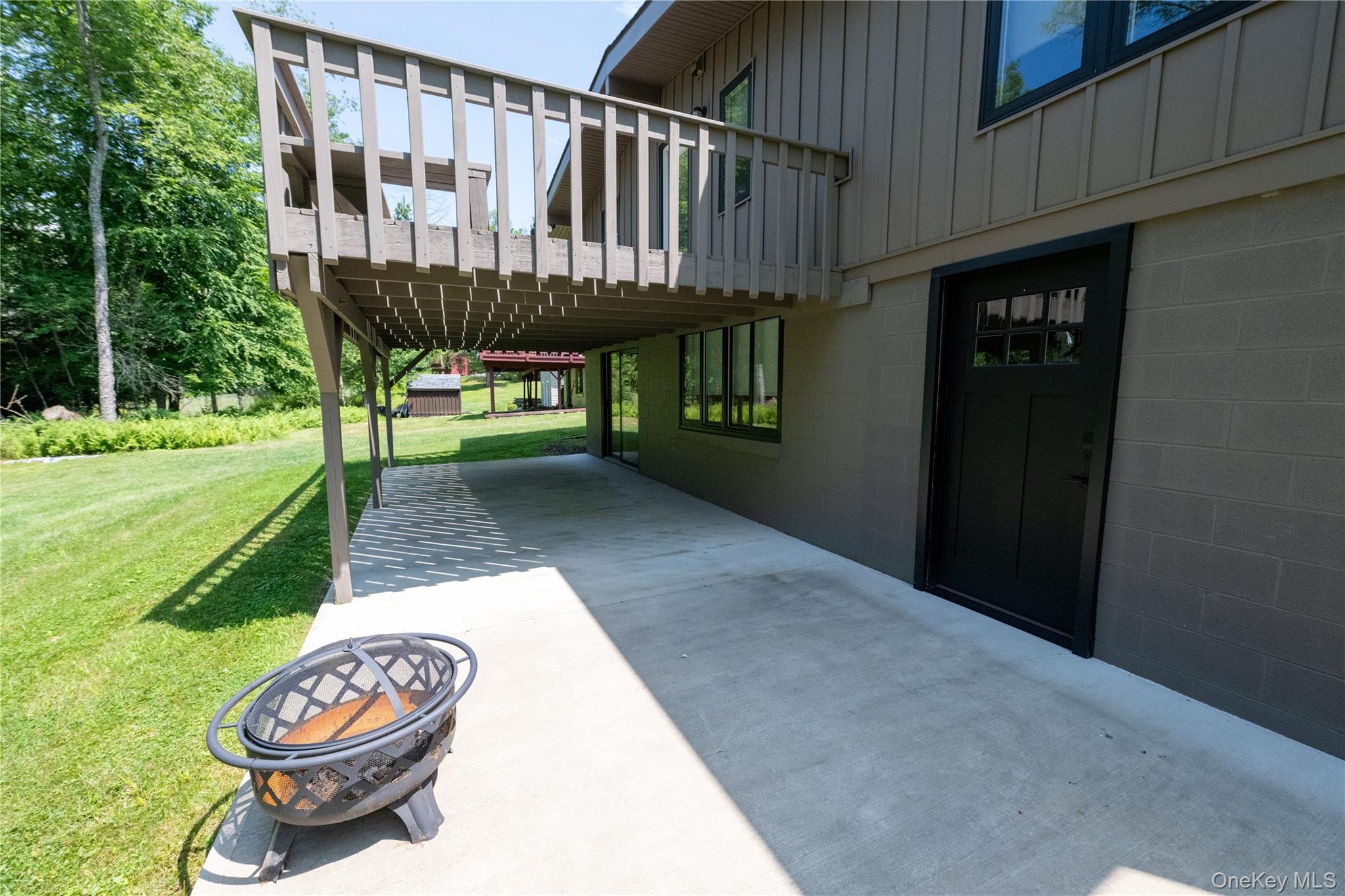 7 Donenfeld Drive Property Photo 6