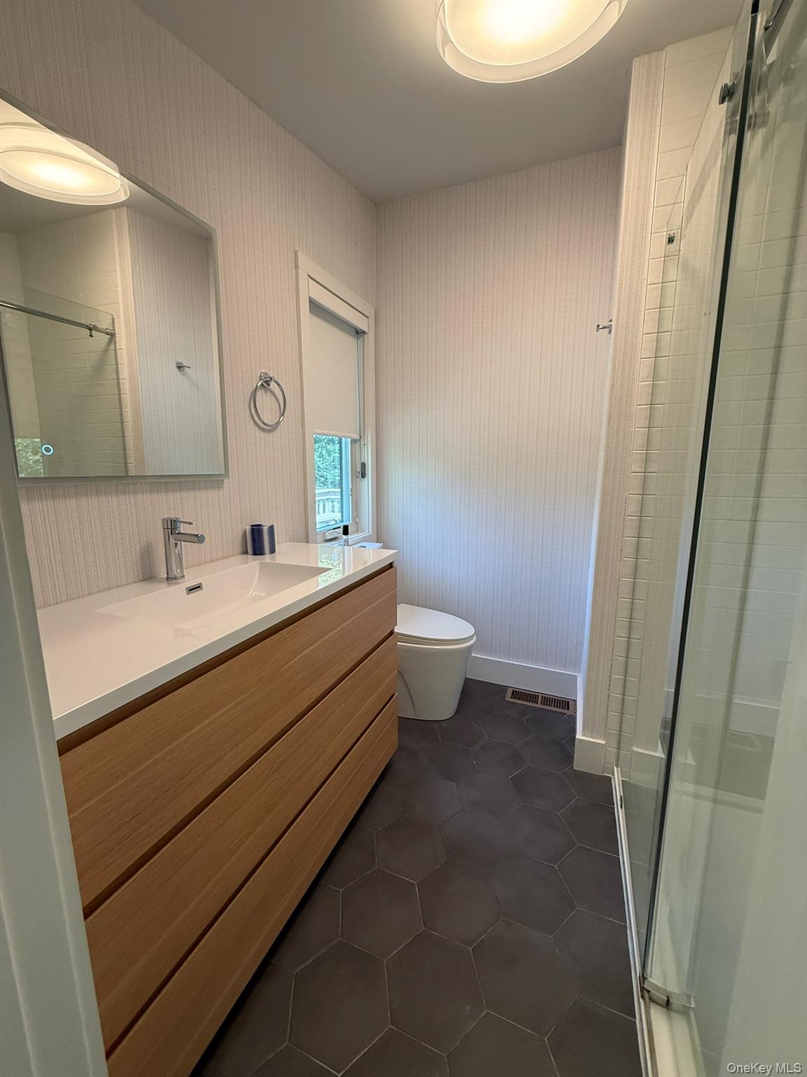 7 Donenfeld Drive Property Photo 23