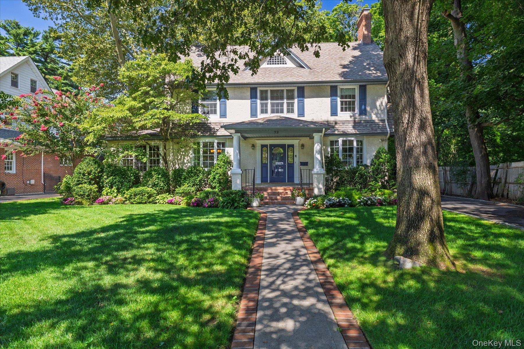 72 Broadway Property Photo 1