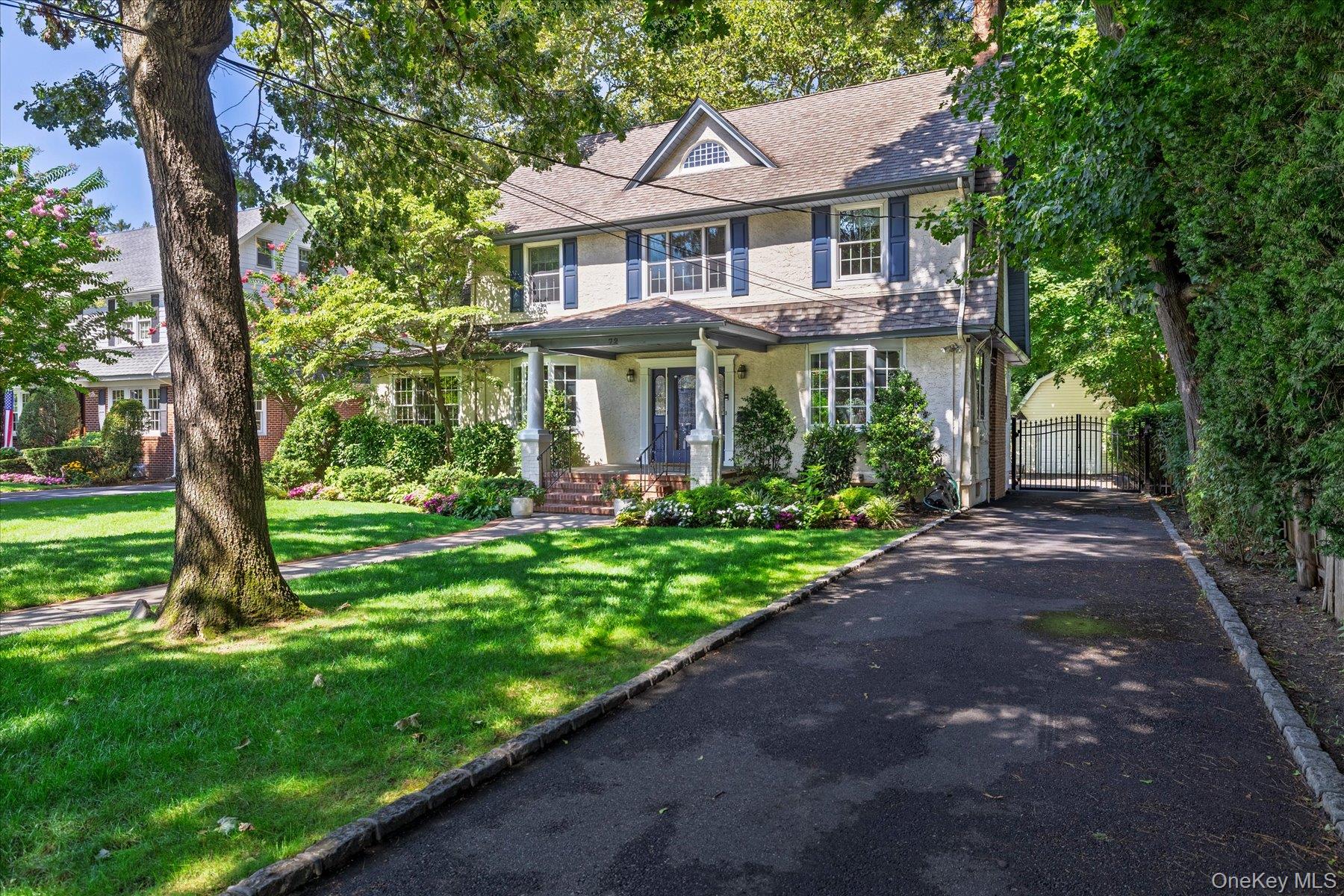72 Broadway Property Photo 32