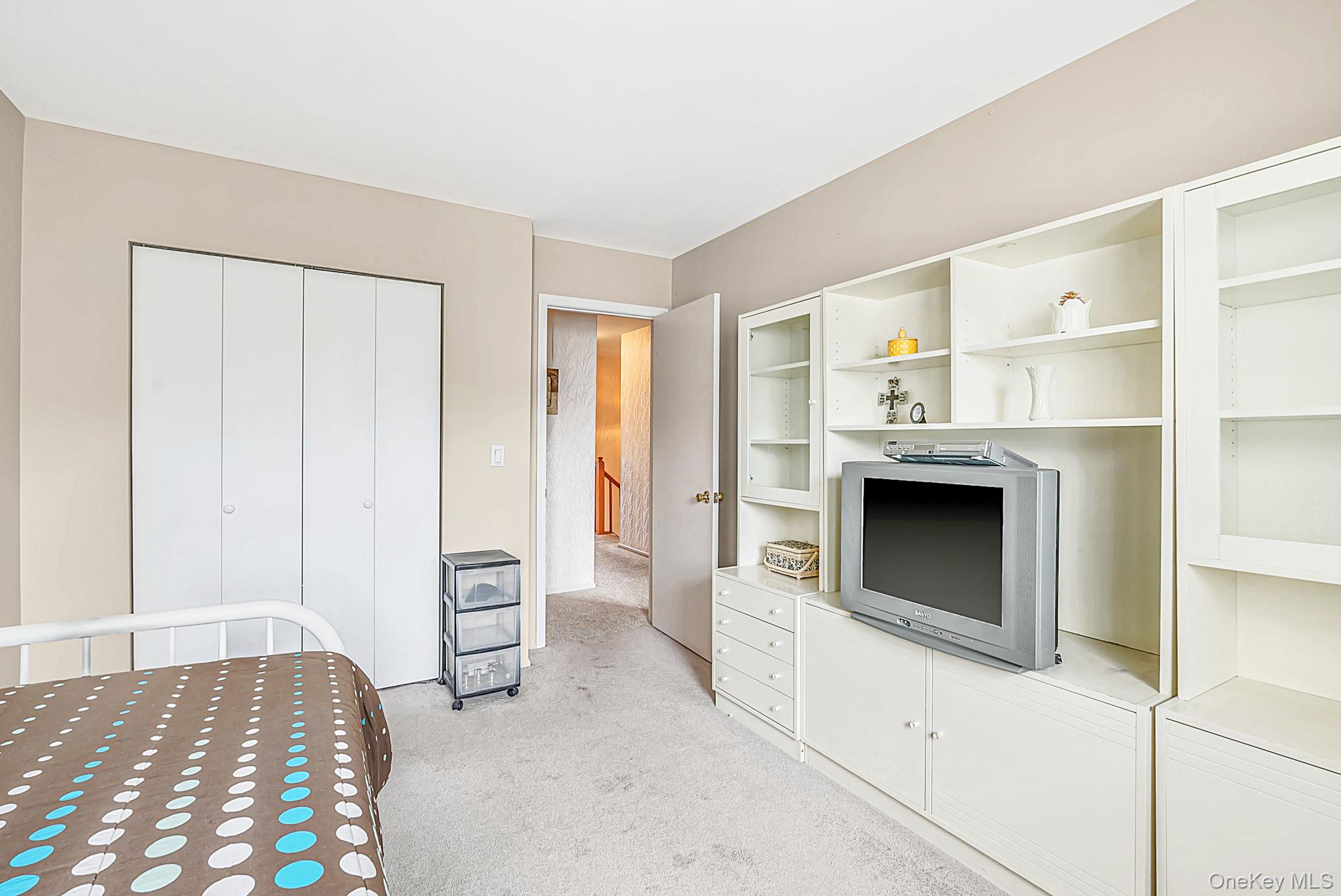 11 Broadlawn Drive Property Photo 18