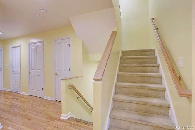 27 Underhill Drive Property Photo 4