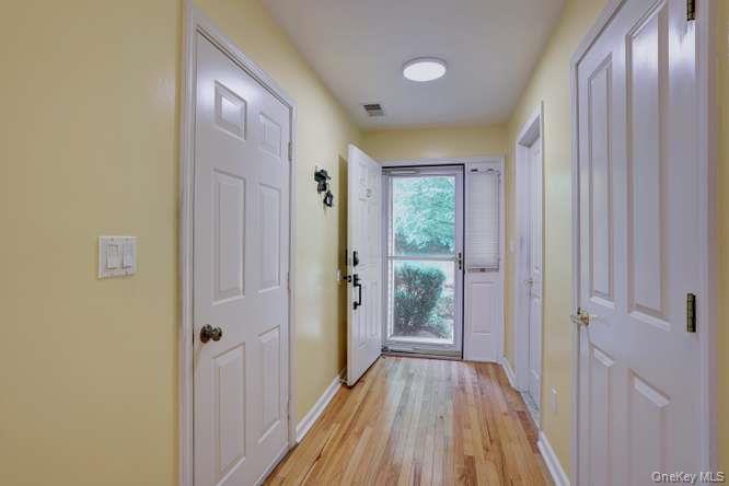 27 Underhill Drive Property Photo 5