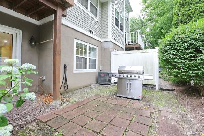 27 Underhill Drive Property Photo 39