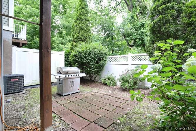 27 Underhill Drive Property Photo 41