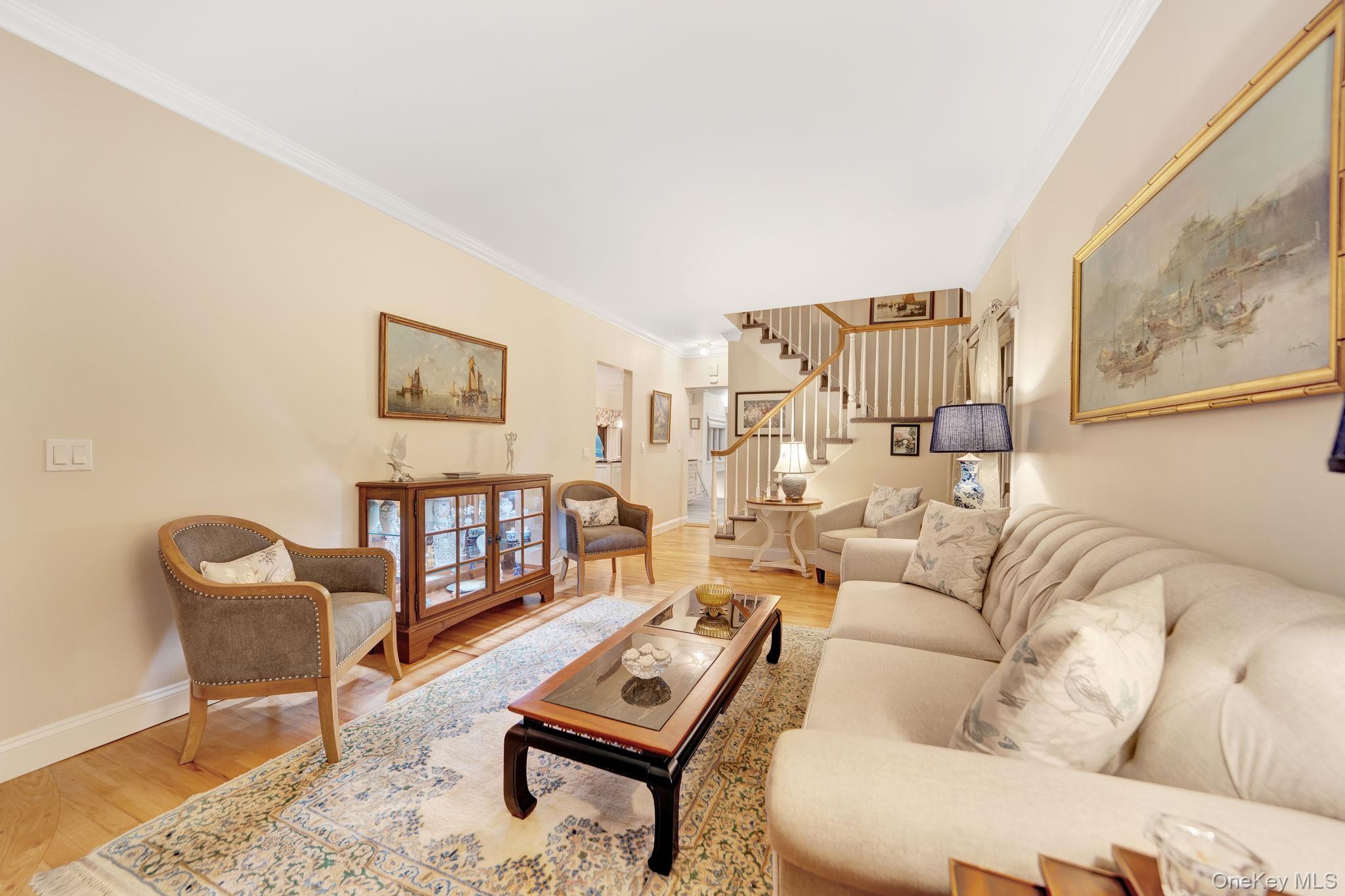 2660 Riverside Drive Property Photo 20