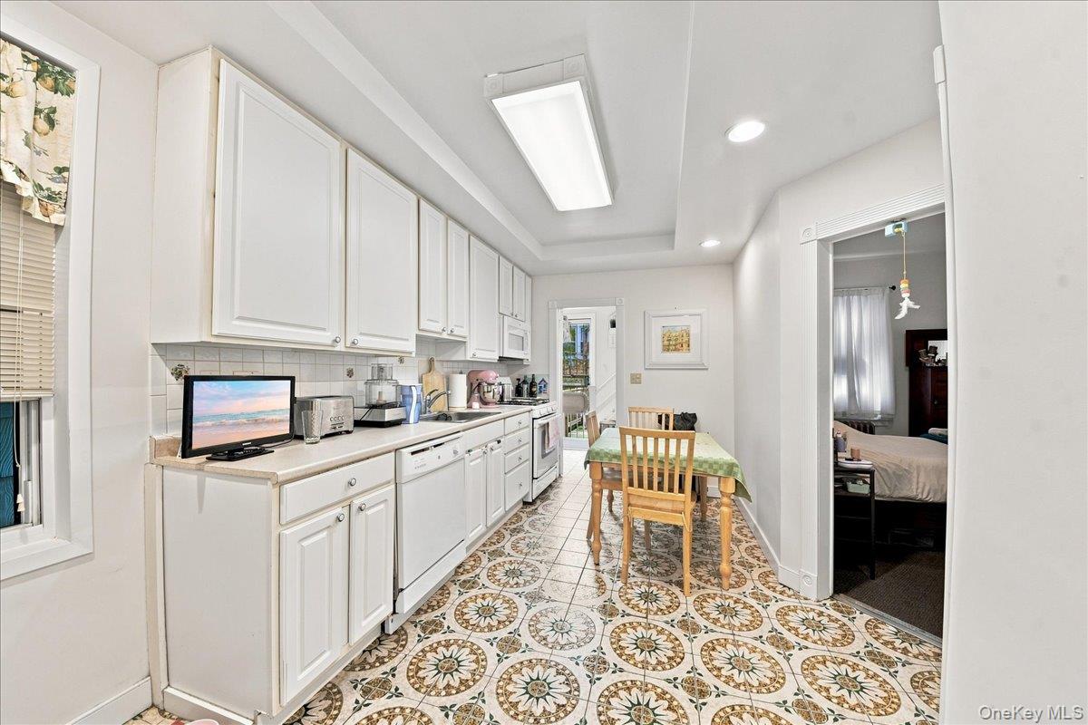 1716 Parkview Avenue Property Photo 10