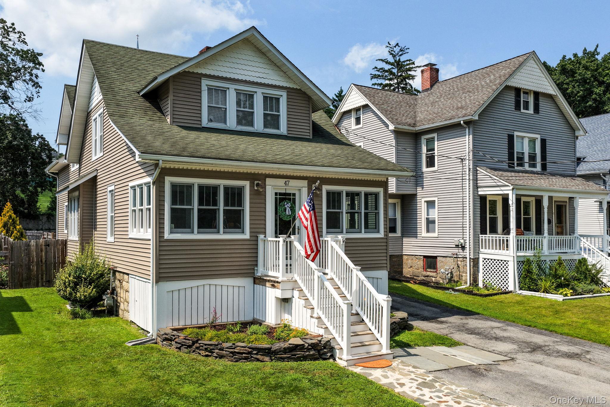 47 Montgomery Street Property Photo 1