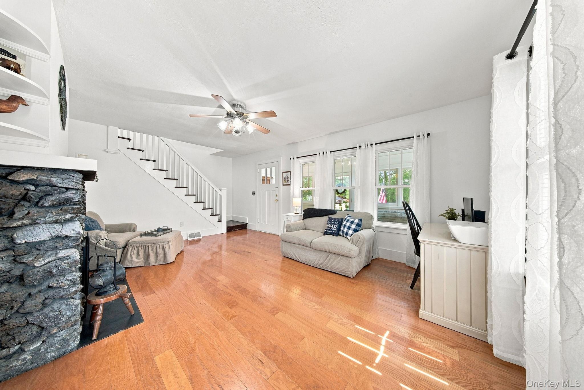 47 Montgomery Street Property Photo 8