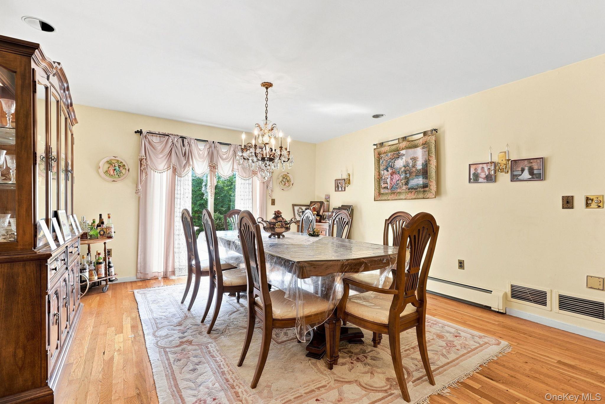 444 West Street Property Photo 11