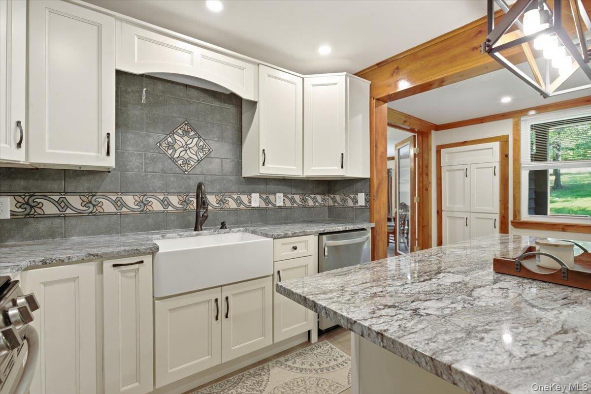 31 Favorito Road Property Photo 3