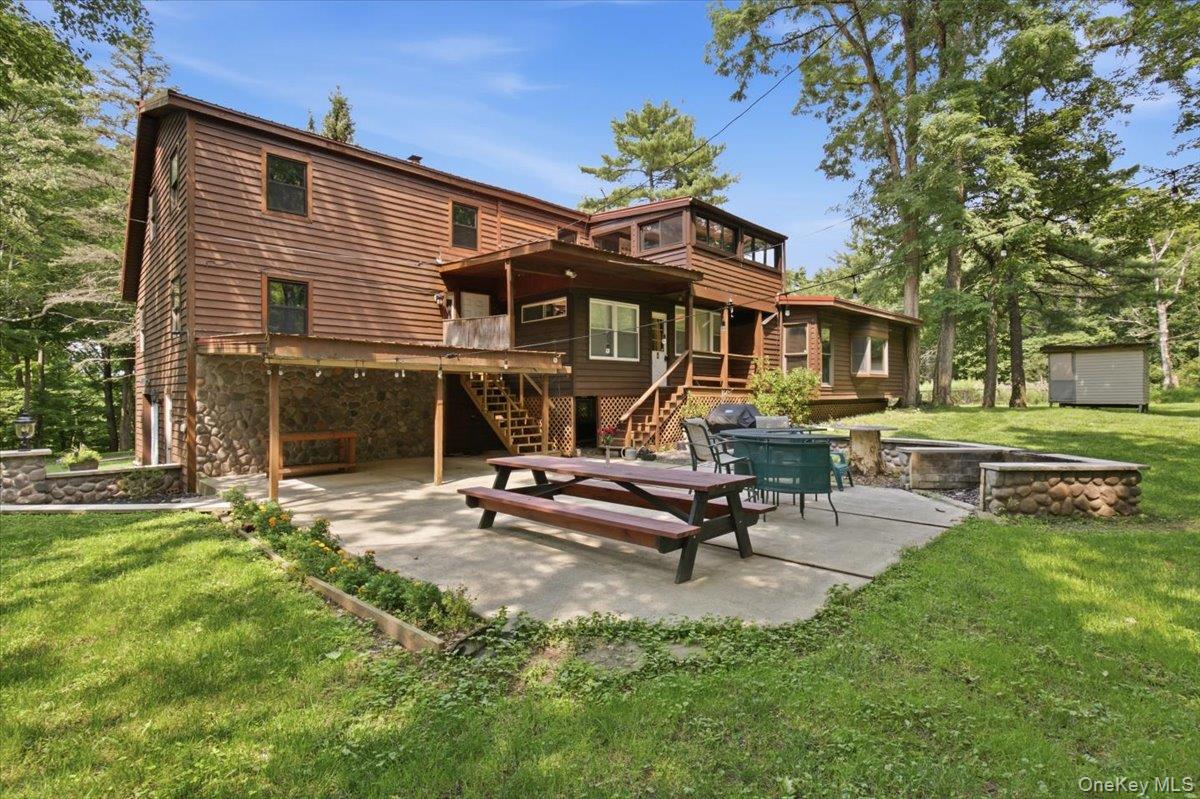 31 Favorito Road Property Photo 4