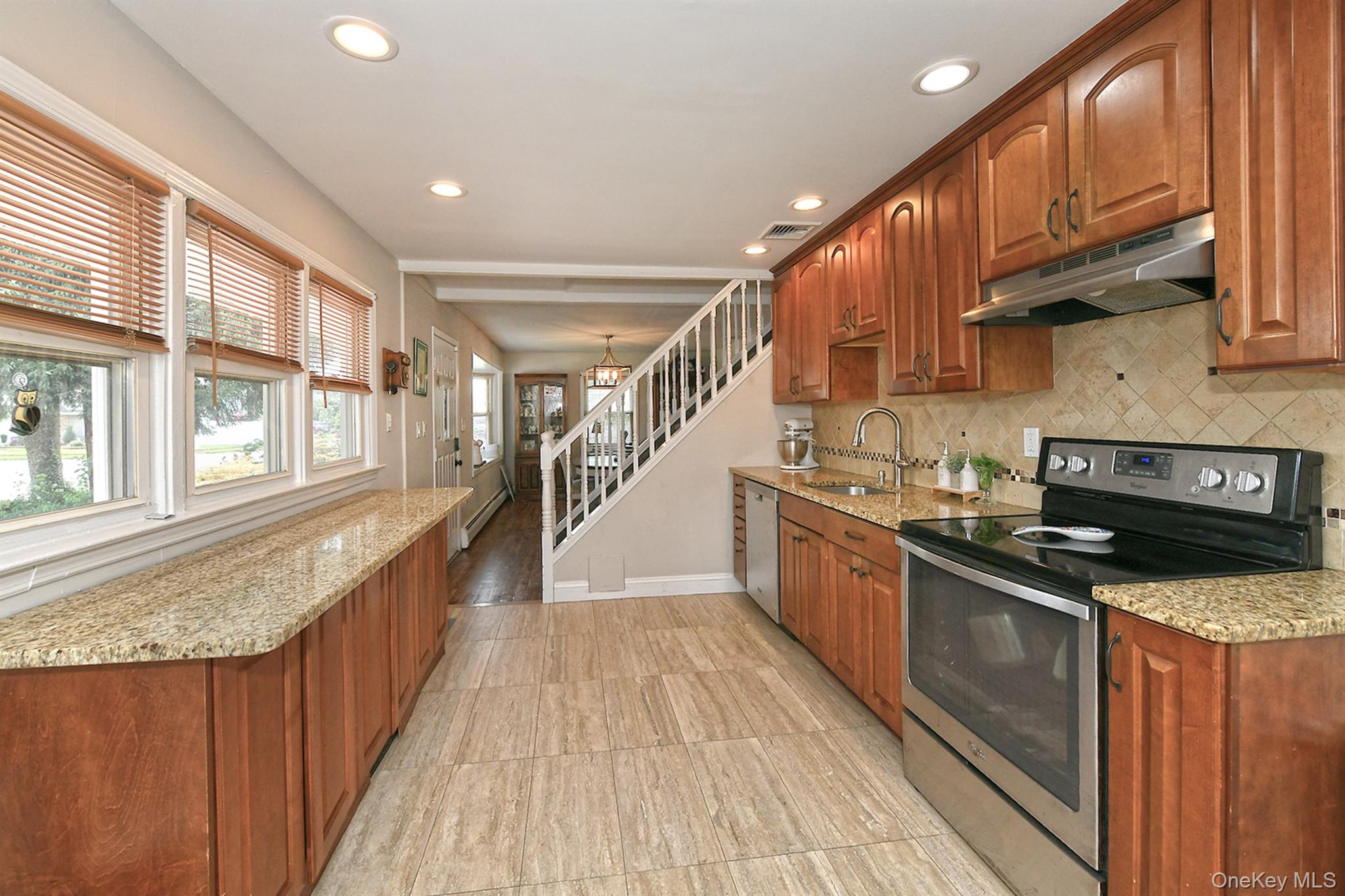 53 Periwinkle Road Property Photo 5