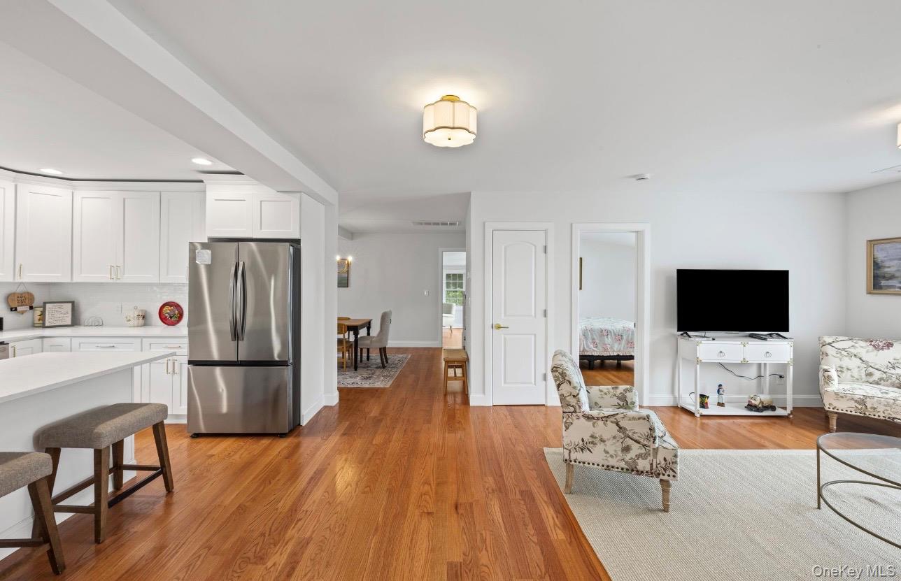 12 Pleasant Avenue Property Photo 11