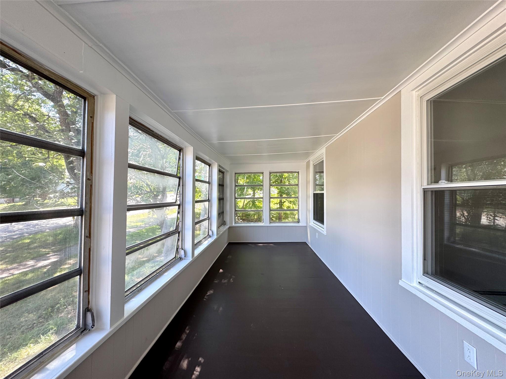 156 W Bridge Street Property Photo 4