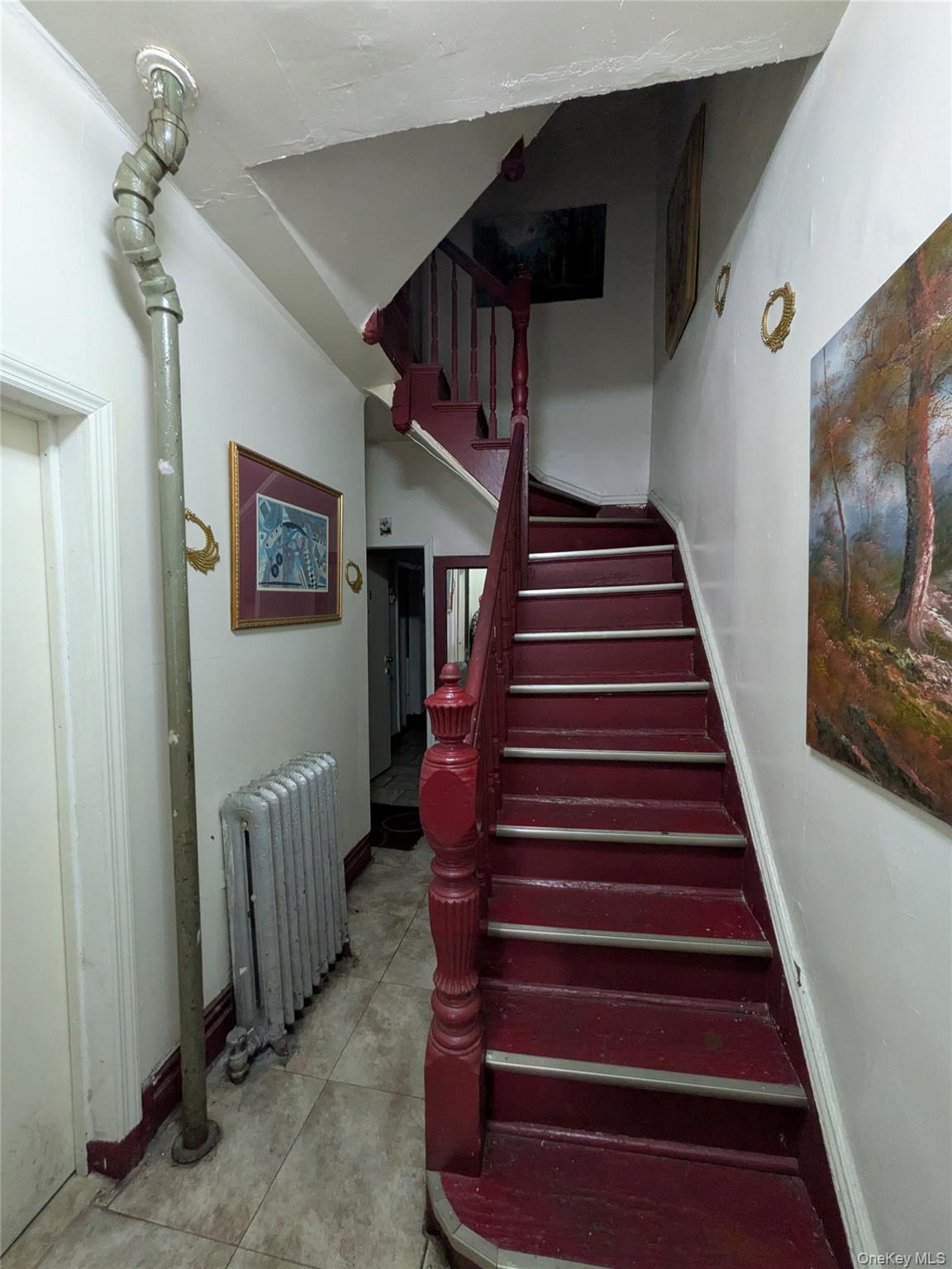 1320 Clay Avenue Property Photo 5