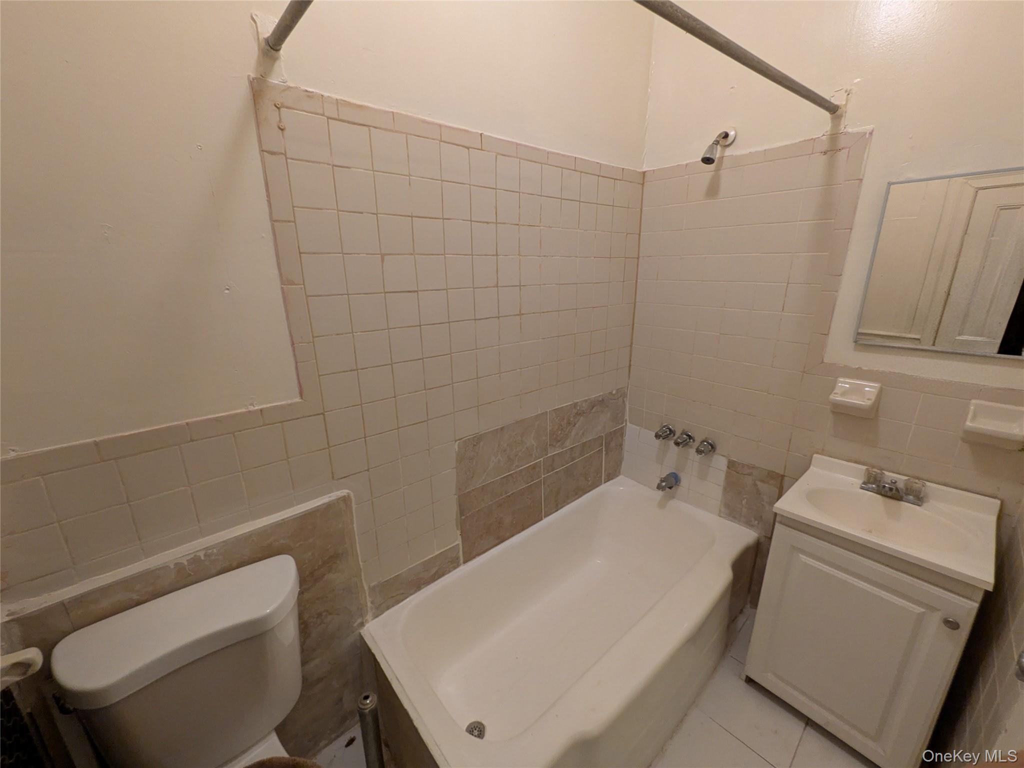 1320 Clay Avenue Property Photo 20