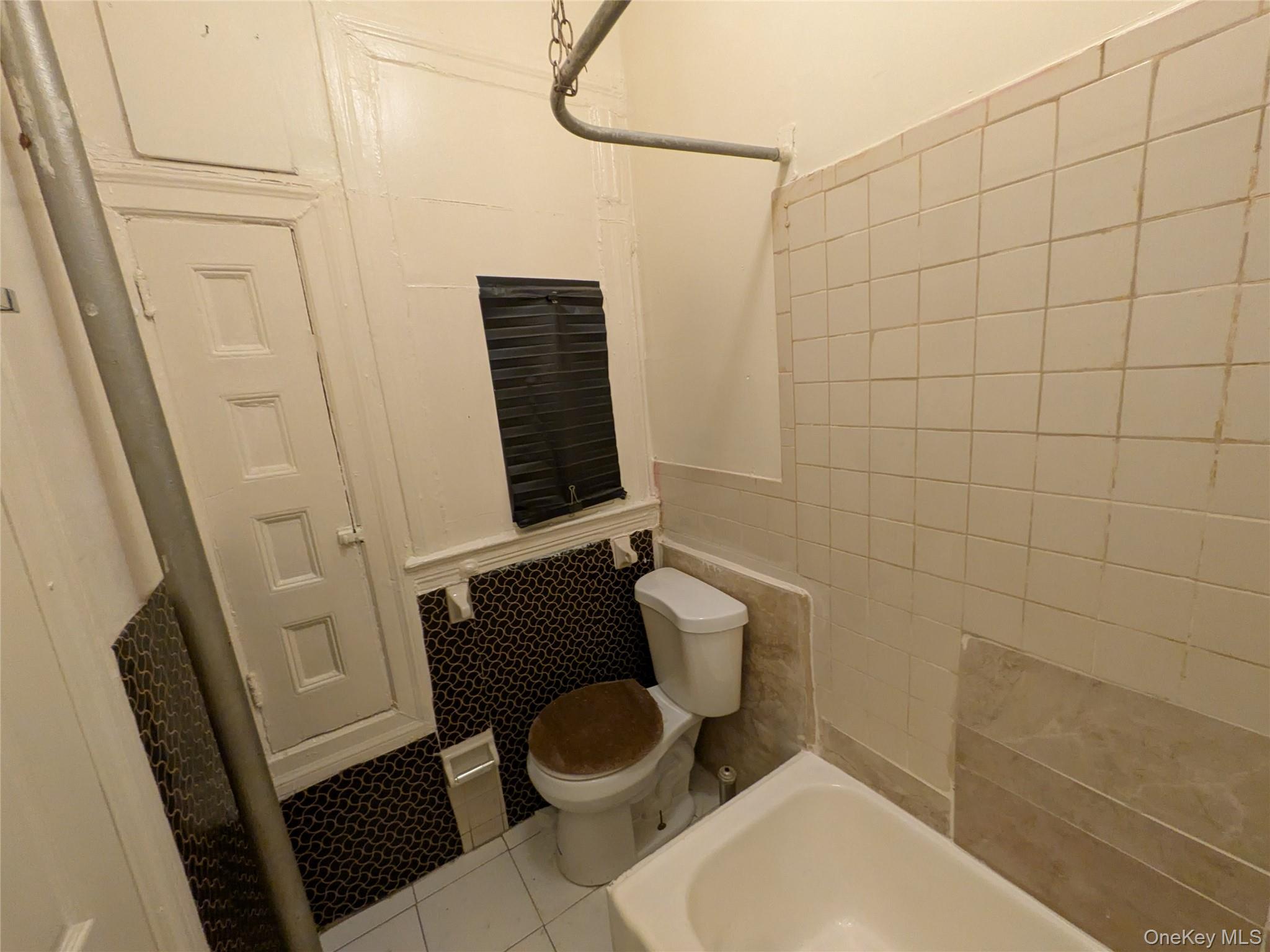 1320 Clay Avenue Property Photo 21