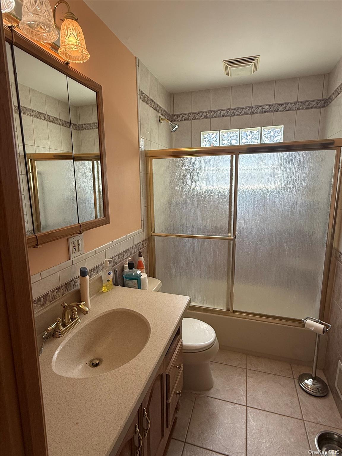 1612 N Gardiner Drive Property Photo 5