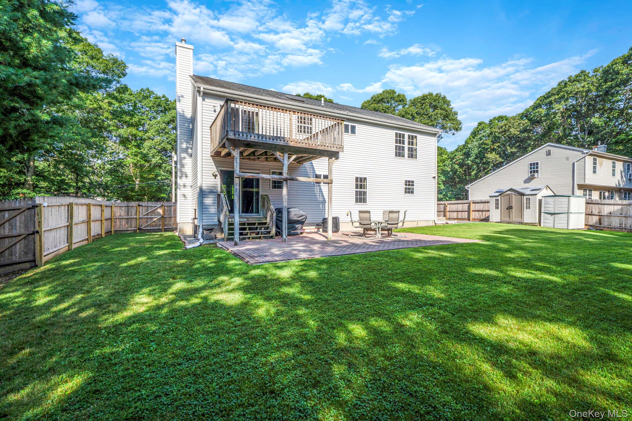 10 Cedar Lane Property Photo 8