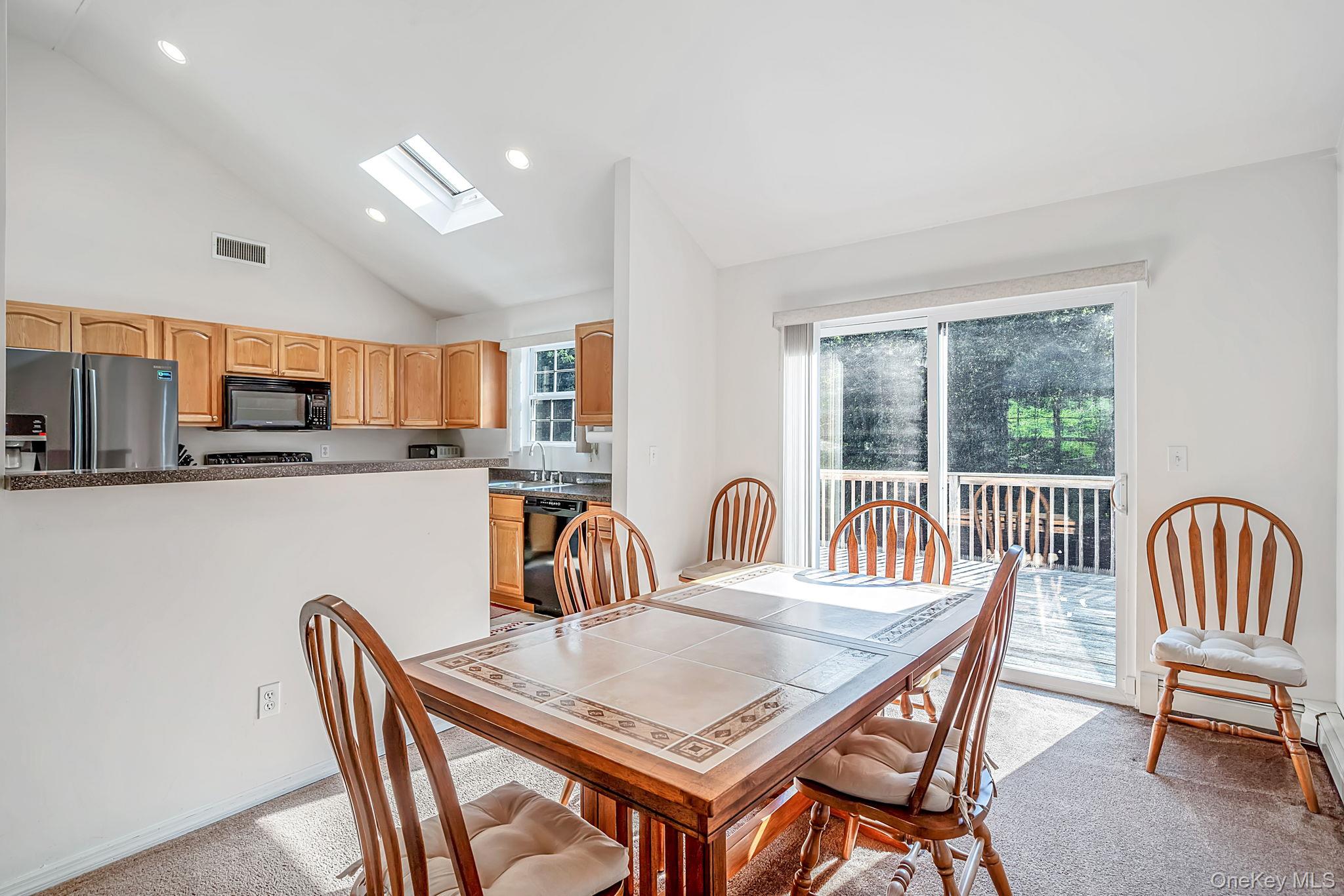 10 Cedar Lane Property Photo 13