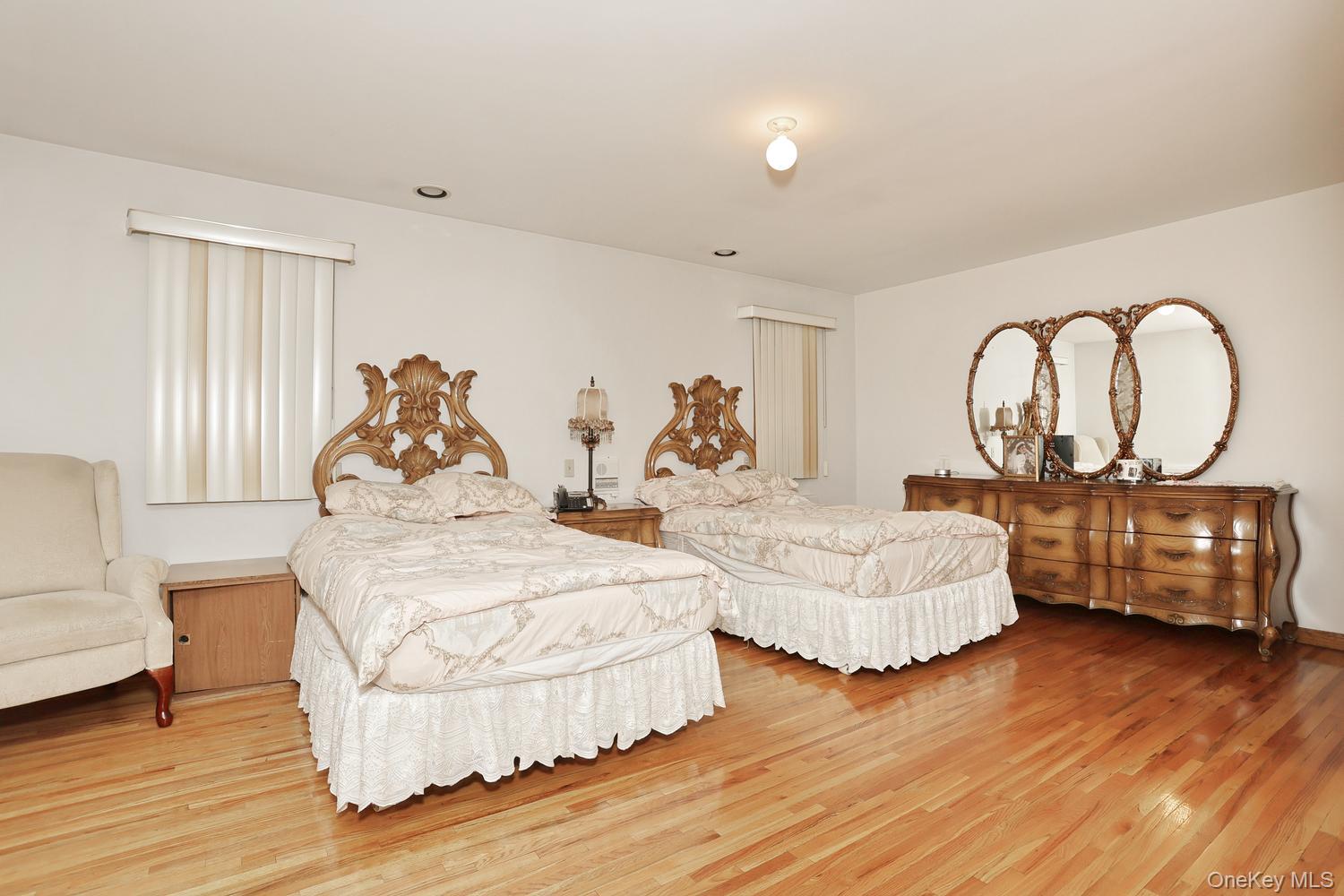 1 Morris Road Property Photo 22
