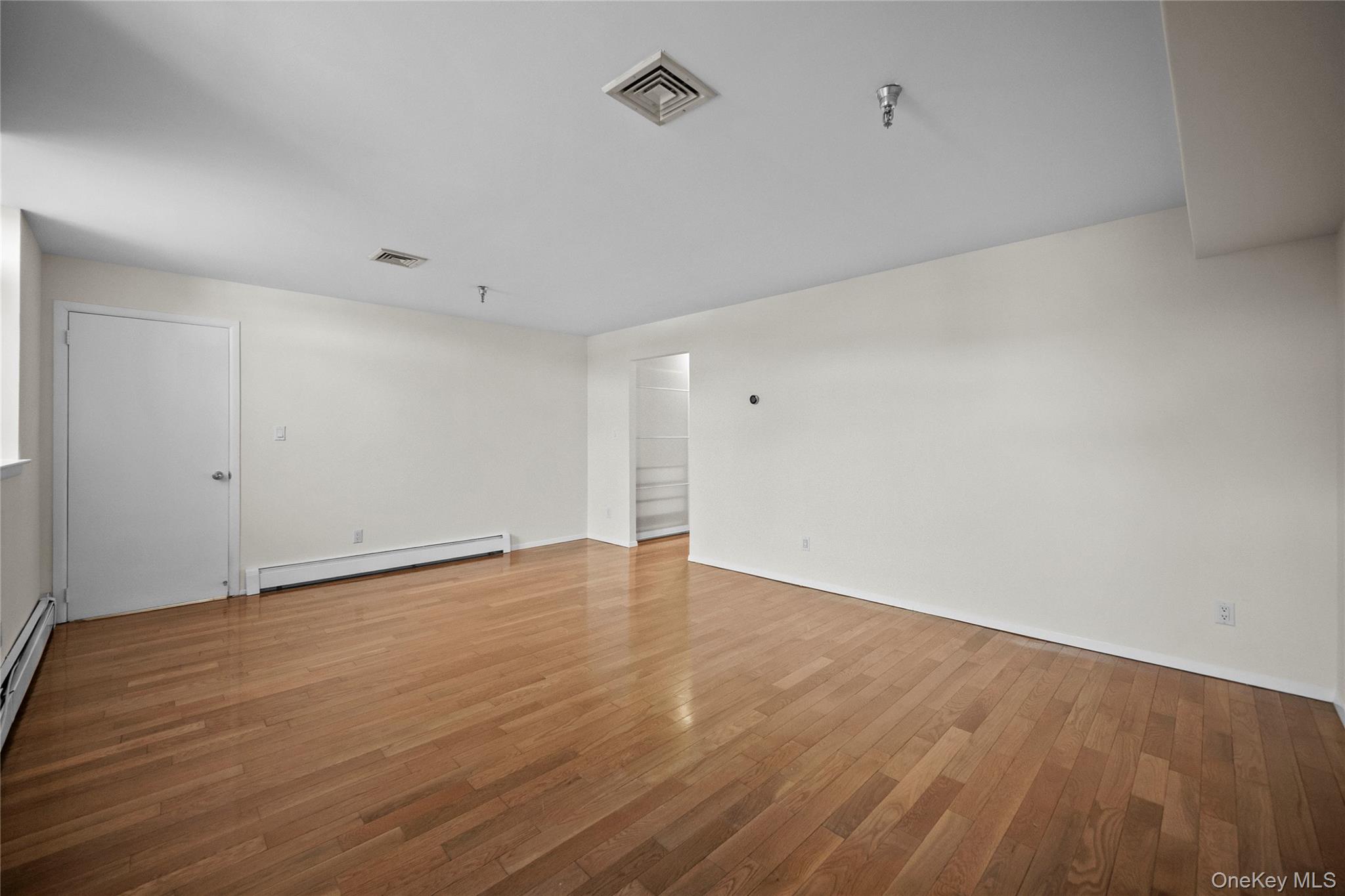 520 Ashford Avenue 5 Property Photo 27