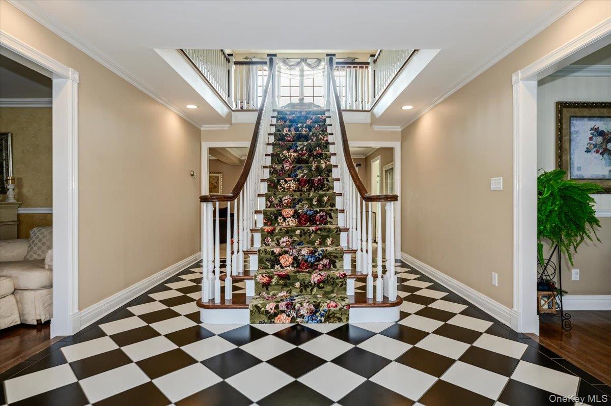 150 Harborview Drive Property Photo 4