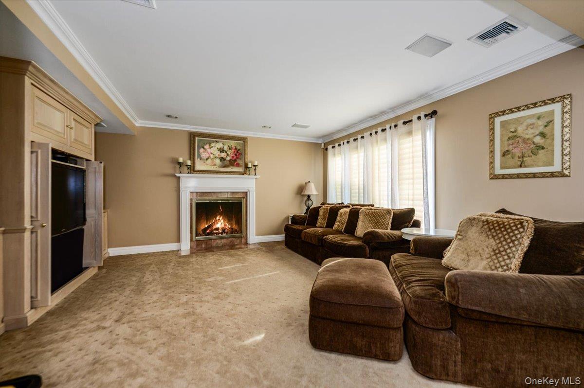 150 Harborview Drive Property Photo 14