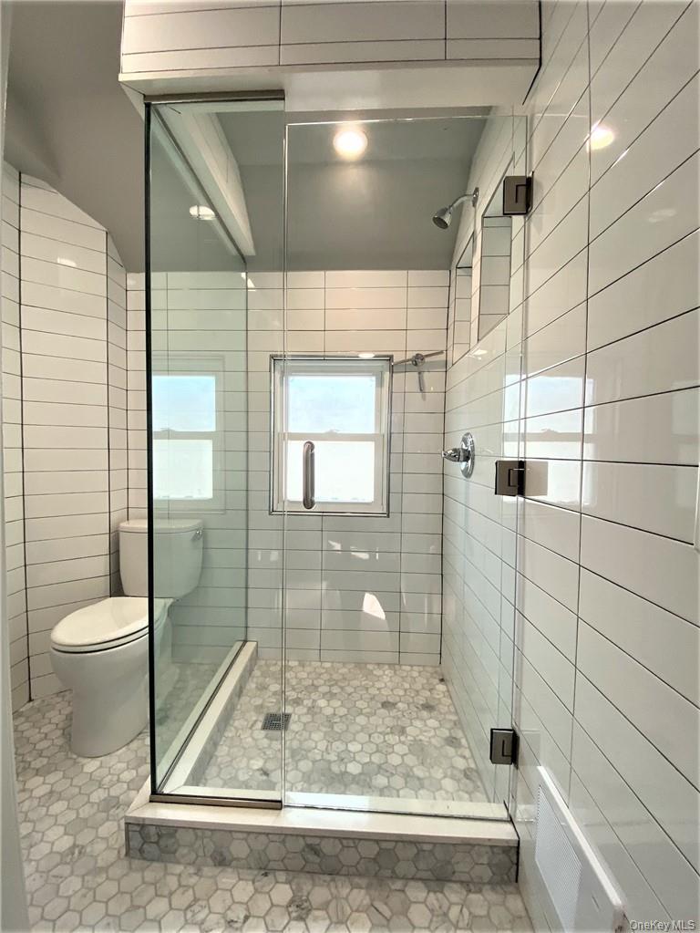 86 Main Street 1 Property Photo 10