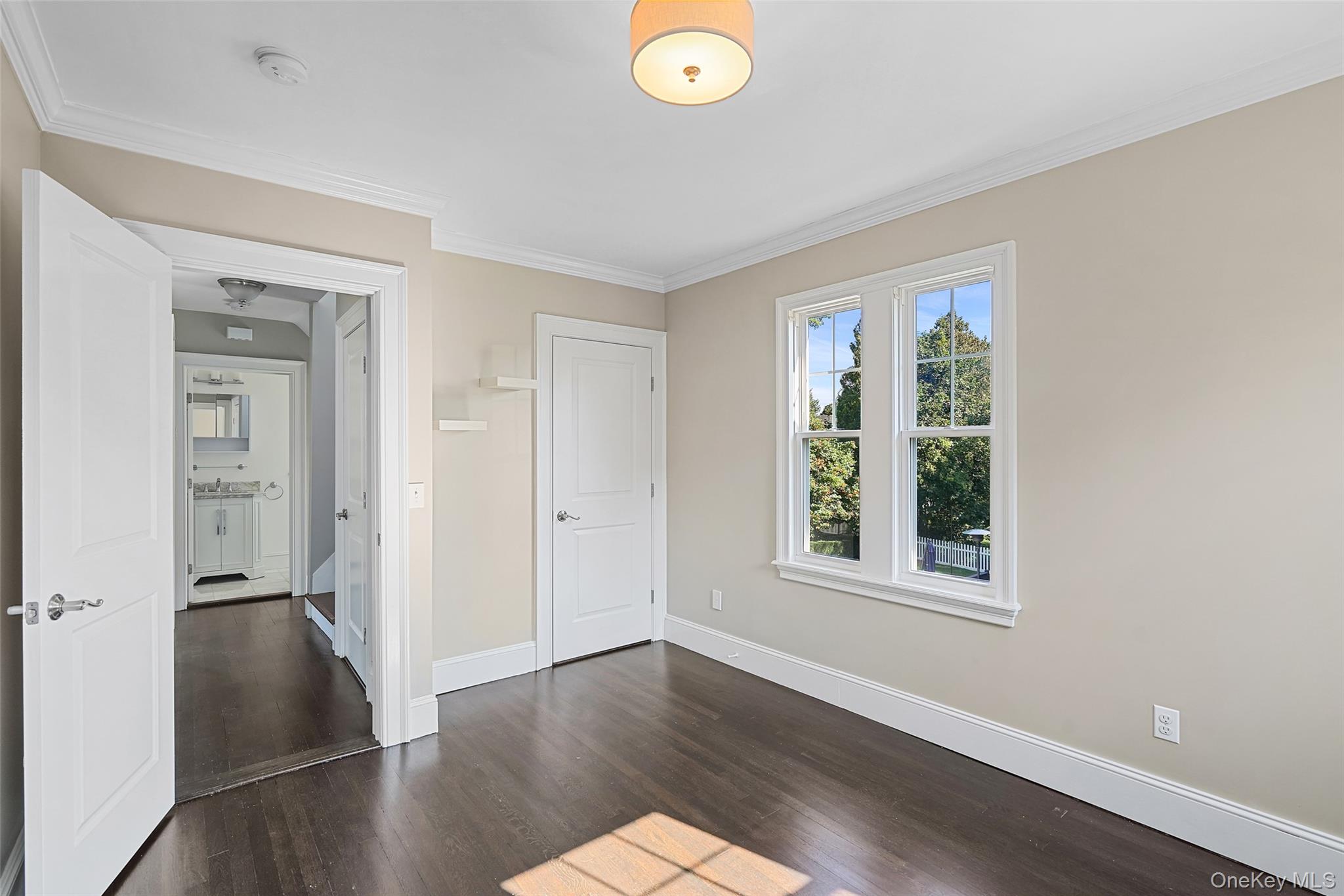 288 Crestwood Avenue Property Photo 18