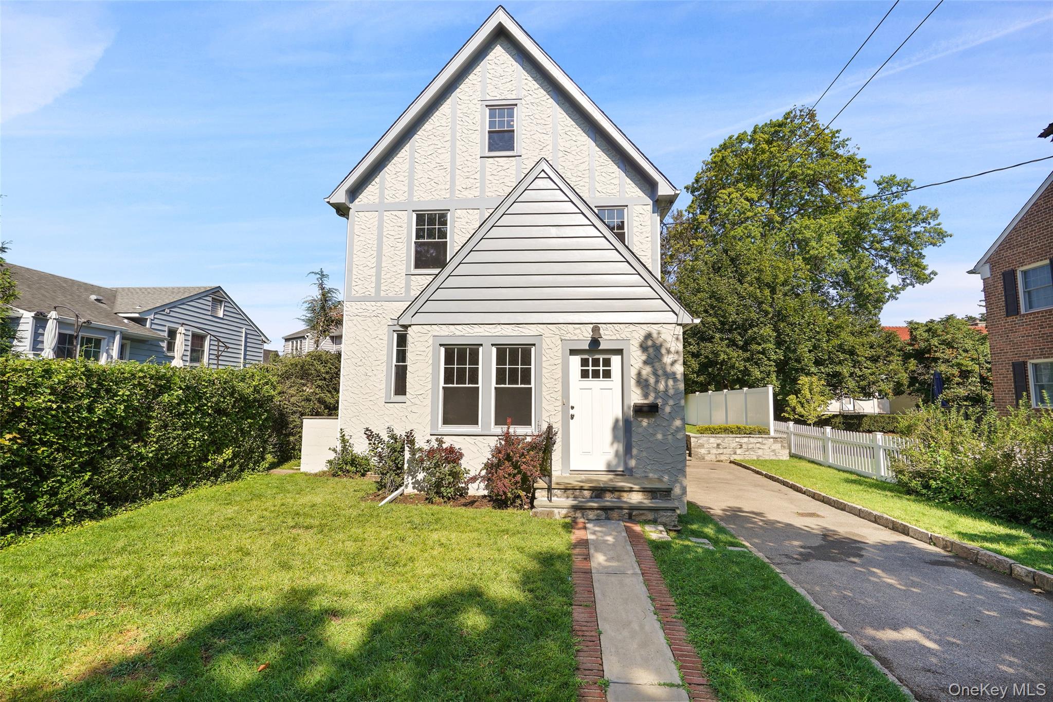 288 Crestwood Avenue Property Photo 24