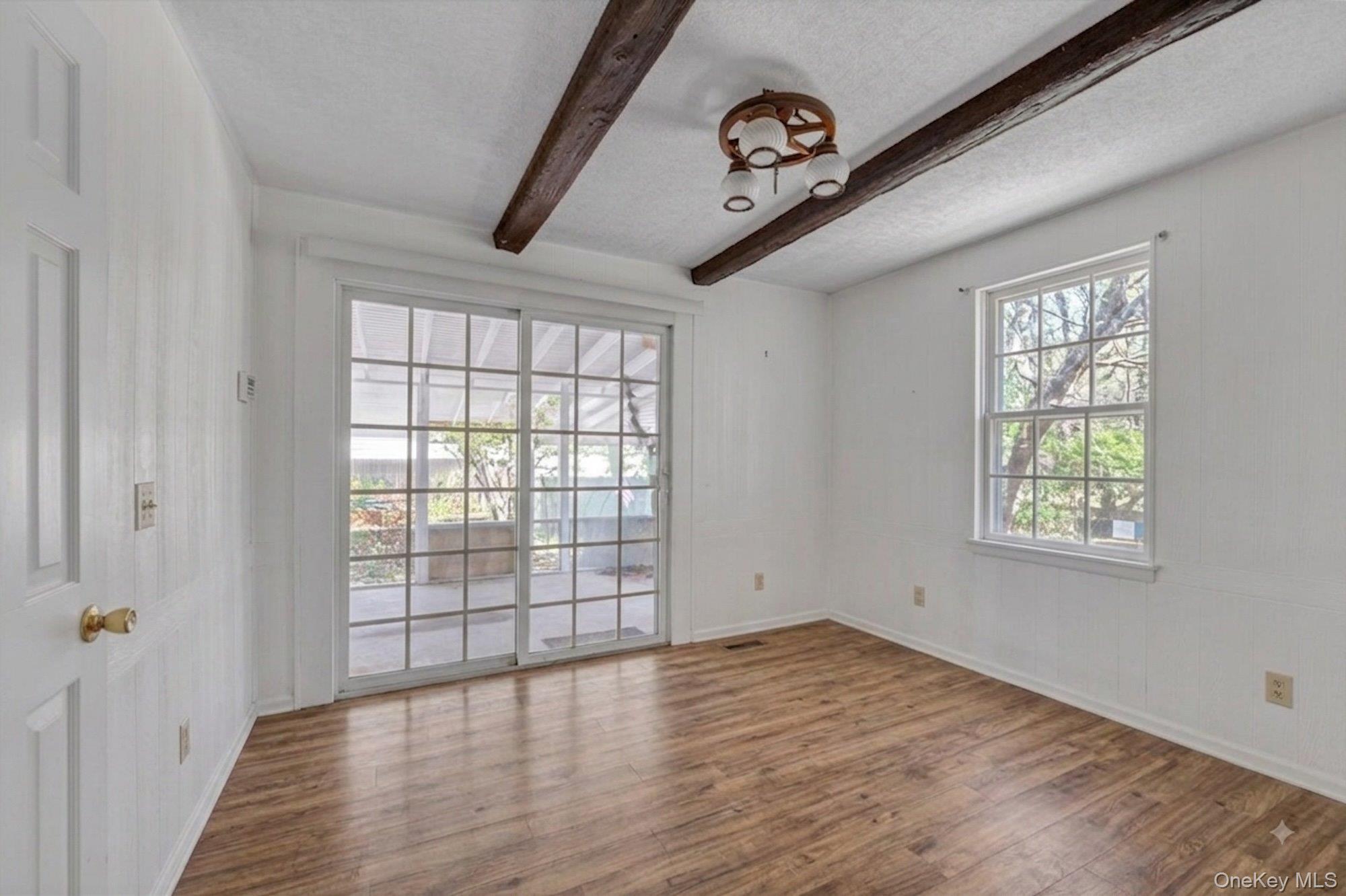 146 Claflin Boulevard Property Photo 11