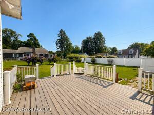 1011 Columbia Street Property Photo 13