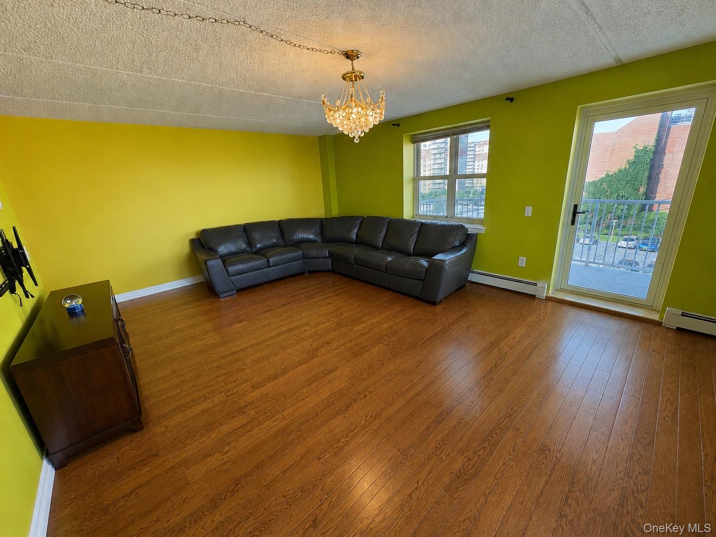 7914 Rockaway Beach Boulevard 5c Property Photo 8