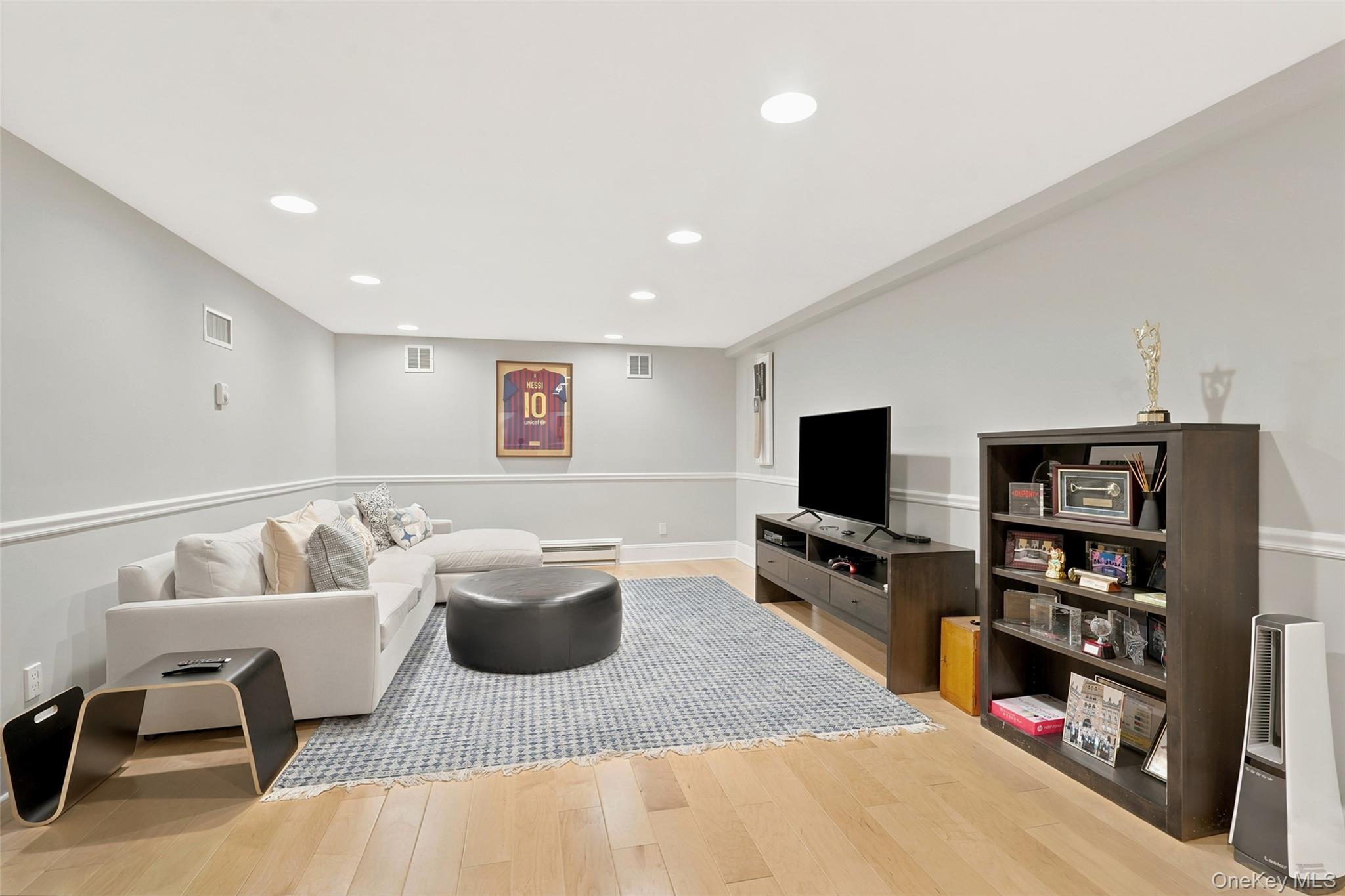 16 Hampton Road Property Photo 33
