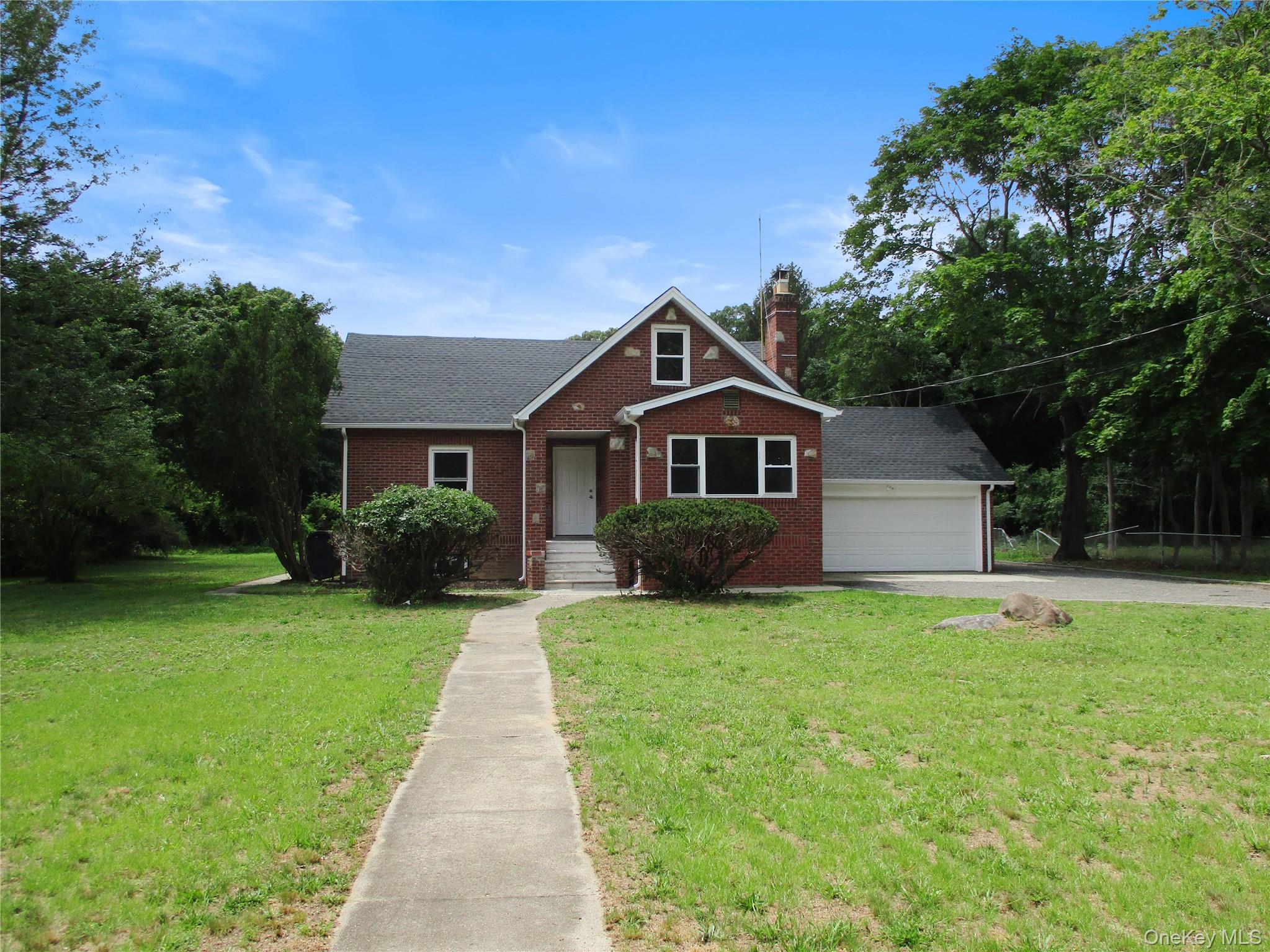 554 Mill Road Property Photo 2