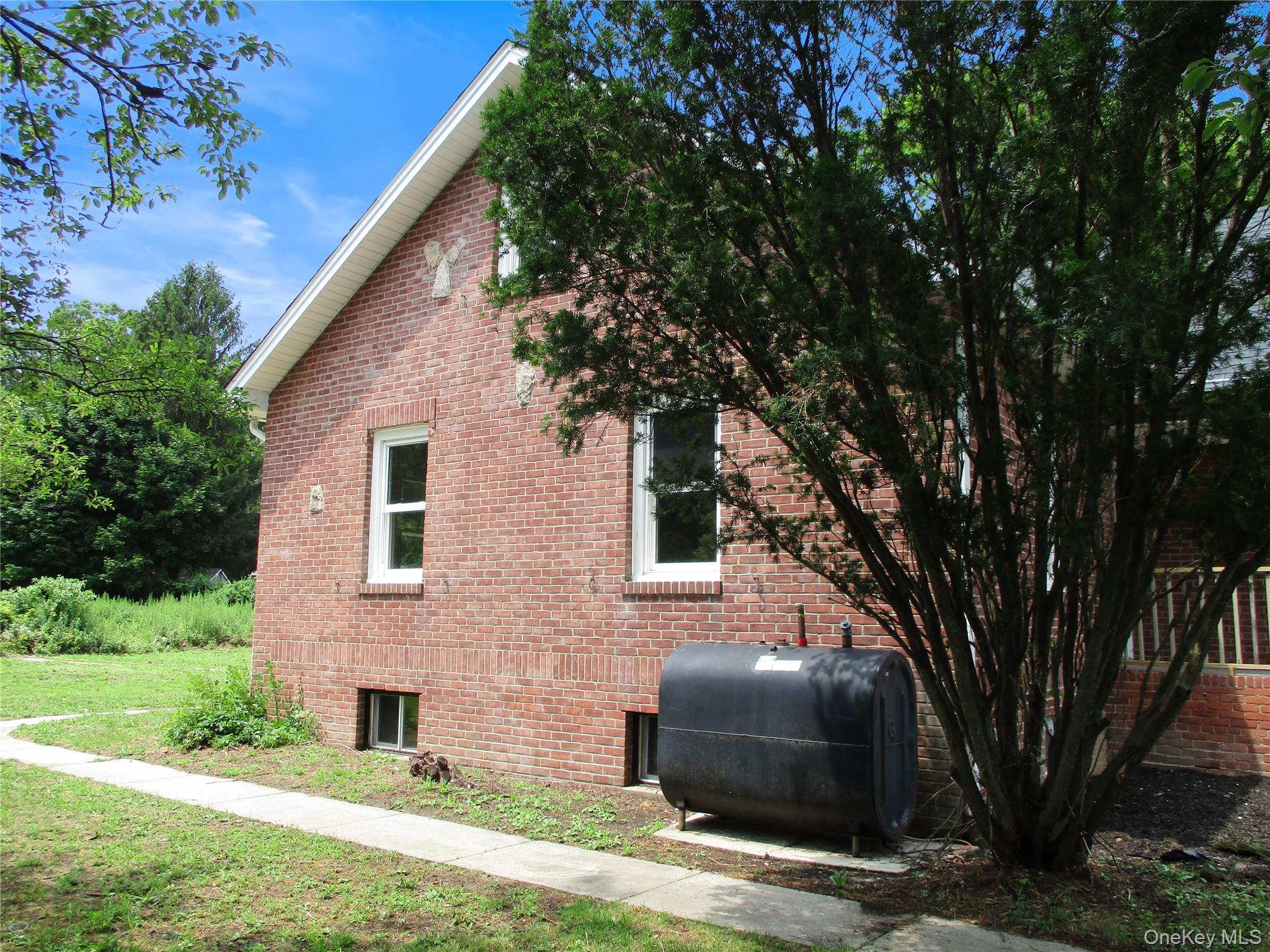 554 Mill Road Property Photo 11