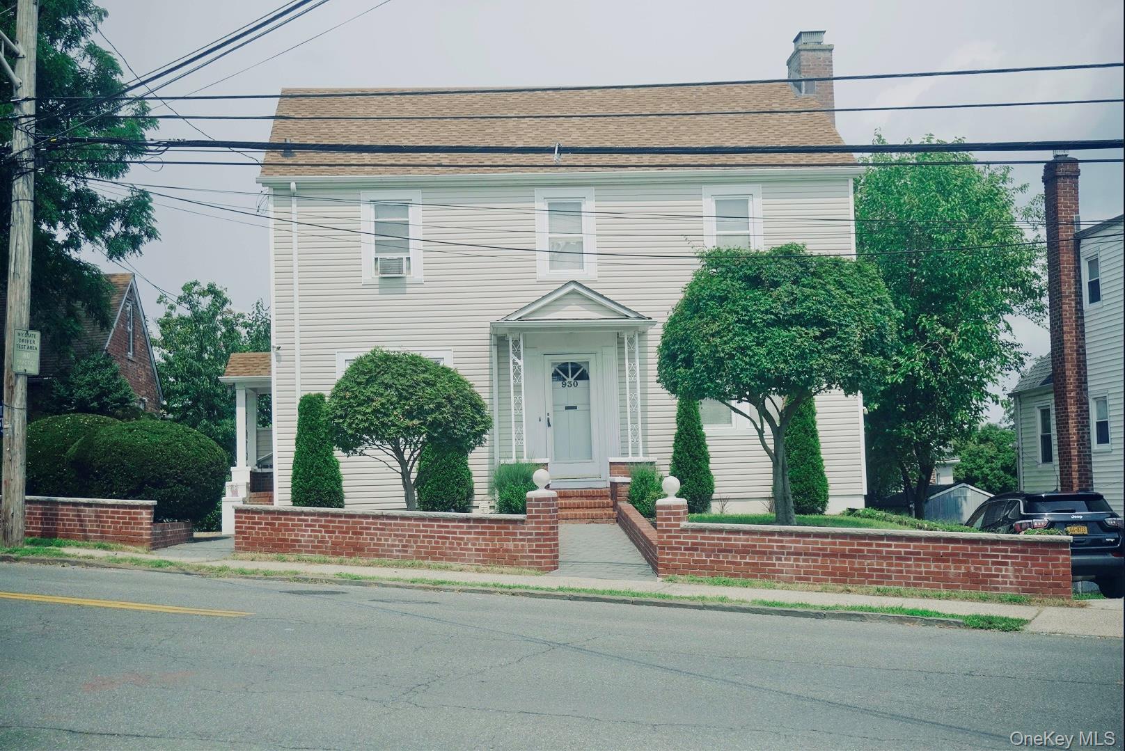 930 Mile Square Road Property Photo 1