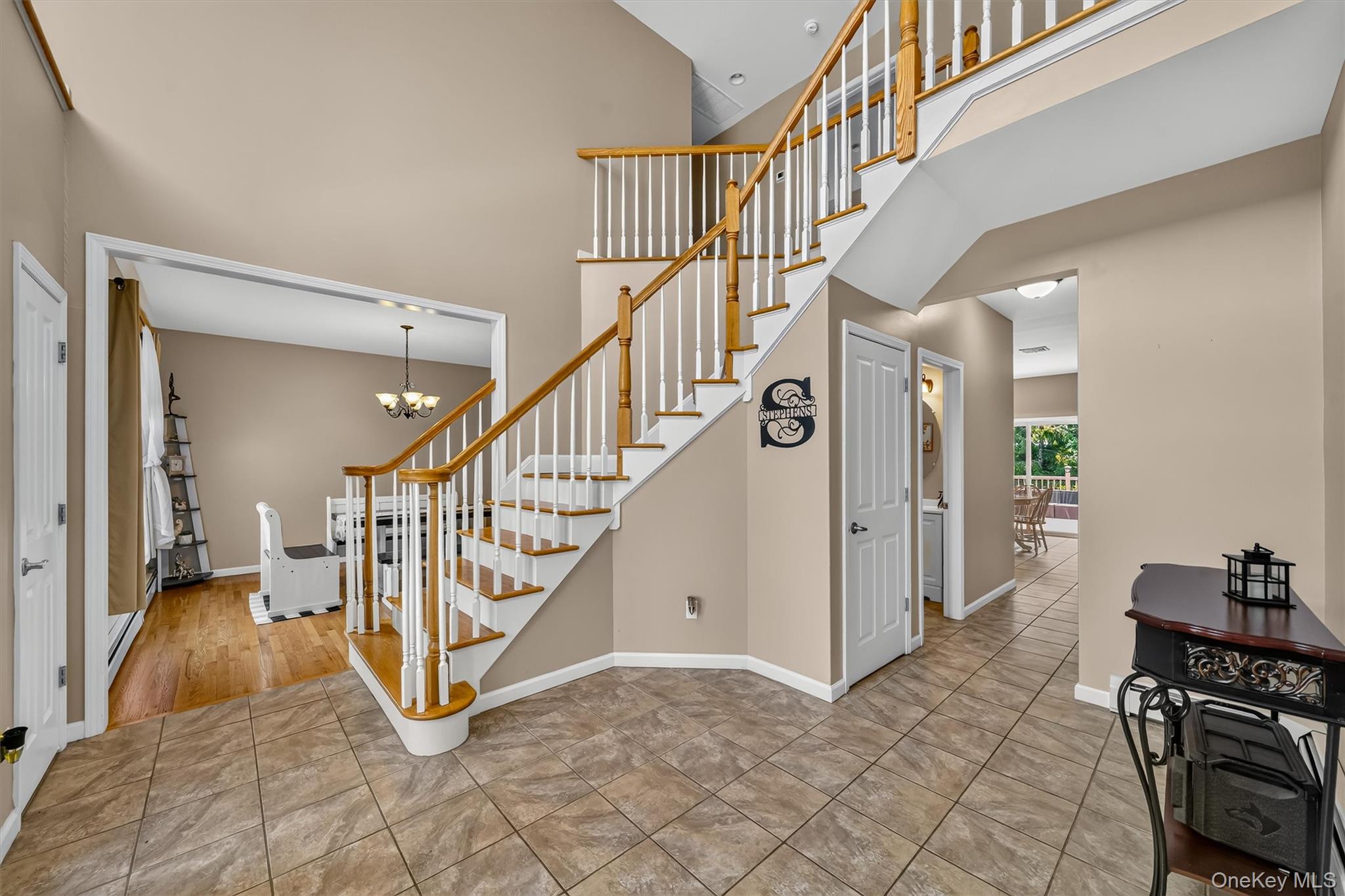 15 Winston Place Property Photo 7