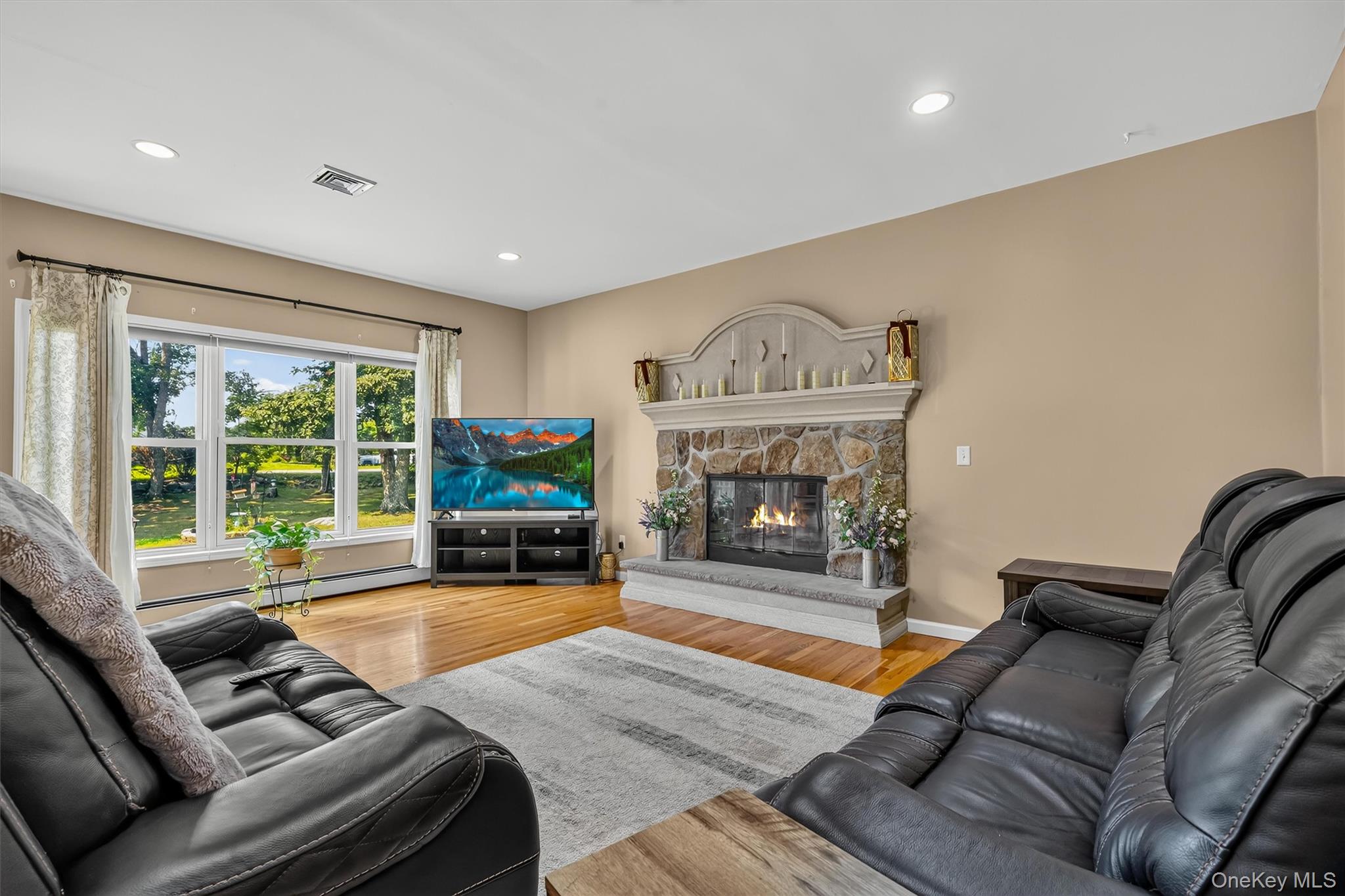 15 Winston Place Property Photo 17