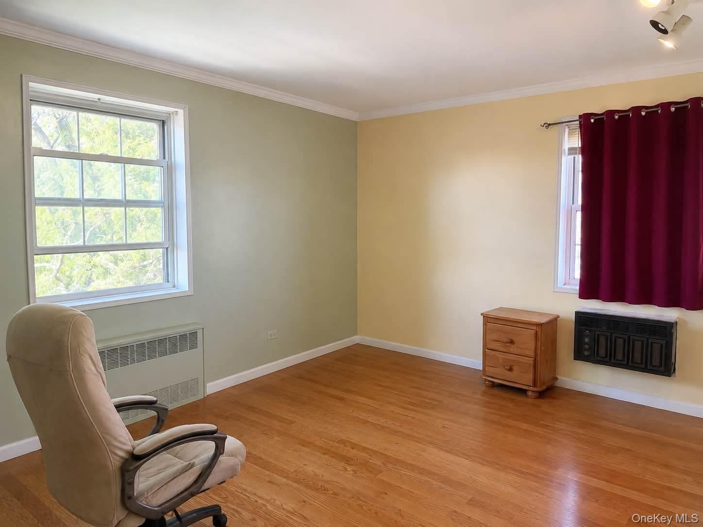 86-11 151st Avenue 4k Property Photo 10